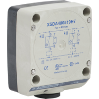XSDA400519H7 - Senzor inductiv XSD 80x80x40 - plastic - Sn40mm - 24..240Vc.a. - terminale, Schneider Electric